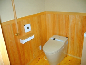 ゆったりとしたトイレです。