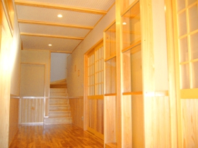 内部 ホールです。 No1